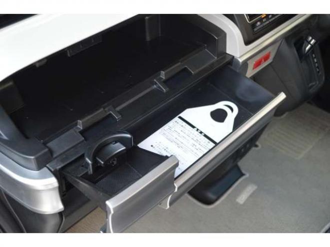 スペーシアハイブリッド X 4WD　ワンオーナー車ハイブリッド4WDターボセーフティサポート搭載アイドリングストップ横滑り防止装置ハイビームアシスト両側オートスライドCDシートヒーター 660