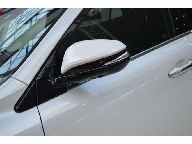 ハリアー2.5 ハイブリッド E-Four プレミアム アドバンストパッケージ 4WD　ワンオーナー車プリクラッシュセーフティ横滑り防止装置ハーフレザーシート全方位モニター付8インチナビ純正ナビTVバックカメラLEDライトETCクルーズコントロールパワーバックドア 2500