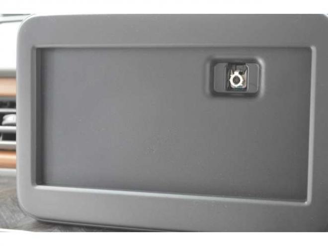 ラパンLC 660 ハイブリッド X 4WD　ハイブリット4WD全方位モニタ用カメラパッケージセーフティサポート搭載スズキコネクト対応機装着車ハイビームアシストLEDライト横滑り防止装置シートヒーター 登録済未使用車 660