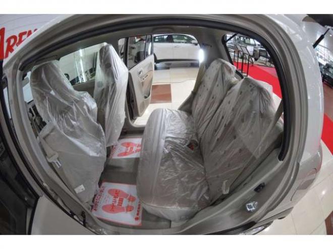 ラパンハイブリッド X 4WD　ハイブリッド4WDセーフティサポート搭載スズキコネクト対応通信機装着車アイドリングストップ全方位モニター用カメラパッケージハイビームアシストLEDライト 登録済未使用車 660