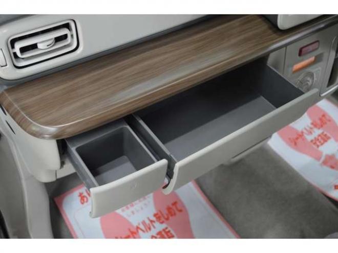 ラパンハイブリッド X 4WD　ハイブリッド4WDセーフティサポート搭載スズキコネクト対応通信機装着車アイドリングストップ全方位モニター用カメラパッケージハイビームアシストLEDライト 登録済未使用車 660