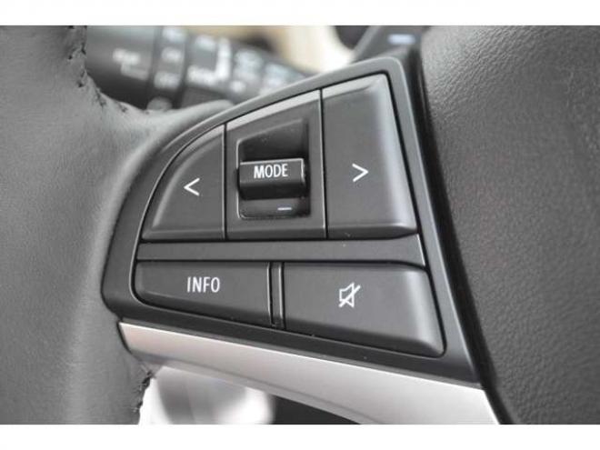 クロスビー1.0 ハイブリッド MZ 4WD　ワンオーナー車ハイブリット4WDターボセーフティサポート搭載パドルシフト横滑り防止装置クルーズコントロールLEDライト純正ディスプレイオーディオ 1000