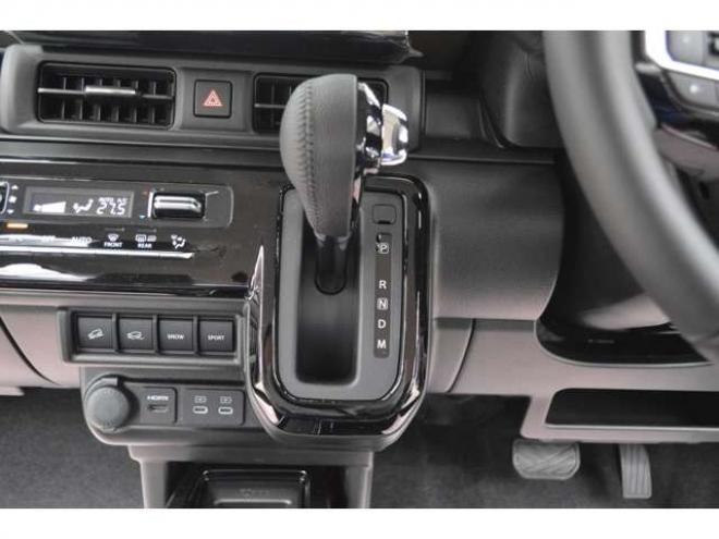 クロスビー1.2 ハイブリッド MZ アップグレードパッケージ装着車 4WD　ハイブリッド4WDセーフティサポート搭載スズキコネクト対応通信機装着車アップグレードパッケージ全方位モニター付9インチナビTVバックカメラアダプティブクルーズコントロールLEDライト 登録済未使用車 1200