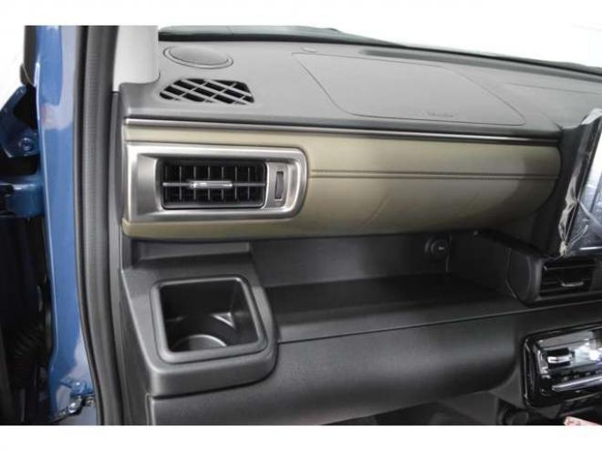 クロスビー1.2 ハイブリッド MZ アップグレードパッケージ装着車 4WD　ハイブリッド4WDセーフティサポート搭載スズキコネクト対応通信機装着車アップグレードパッケージ全方位モニター付9インチナビTVバックカメラアダプティブクルーズコントロールLEDライト 登録済未使用車 1200