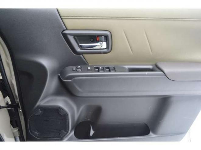 クロスビー1.2 ハイブリッド MZ アップグレードパッケージ装着車 4WD　ハイブリッド4WDセーフティサポート搭載スズキコネクト対応通信機装着車アップグレードパッケージ全方位モニター付9インチナビTVバックカメラアダプティブクルーズコントロールLEDライト 登録済未使用車 1200