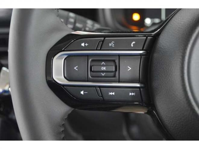 クロスビー1.2 ハイブリッド MZ アップグレードパッケージ装着車 4WD　ハイブリッド4WDセーフティサポート搭載スズキコネクト対応通信機装着車アップグレードパッケージ全方位モニター付9インチナビTVバックカメラアダプティブクルーズコントロールLEDライト 登録済未使用車 1200