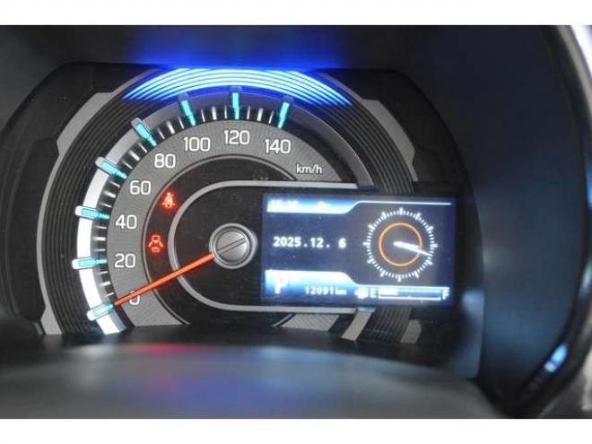 ハスラーJスタイル 4WD　ワンオーナー特別仕様車ハイブリッド4WDセーフティサポート搭載アイドリングストップ全方位モニター付9インチナビTVバックカメラハイビームアシストLEDライト 660