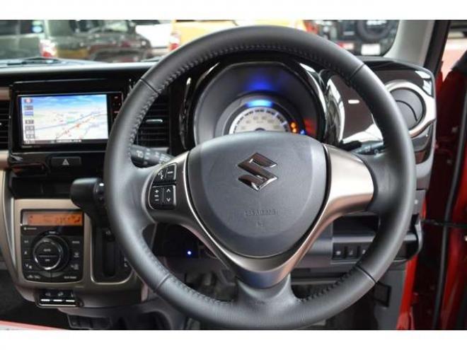 ハスラーJ 4WD　ワンオーナー車Sエネチャージ4WDブラックインテリアパッケージ純正7インチワイドナビTVバックカメラセーフティサポート搭載ハーフレザーシートLEDライト 660