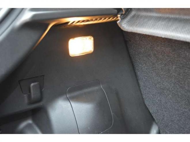 スイフト1.2 XGリミテッド 4WD　ワンオーナー特別仕様車4WDセーフティサポート搭載デュアルセンサーブレーキサポート誤発信抑制機能アダプティブクルーズコントロール7インチワイドナビTVシートヒーター 1200