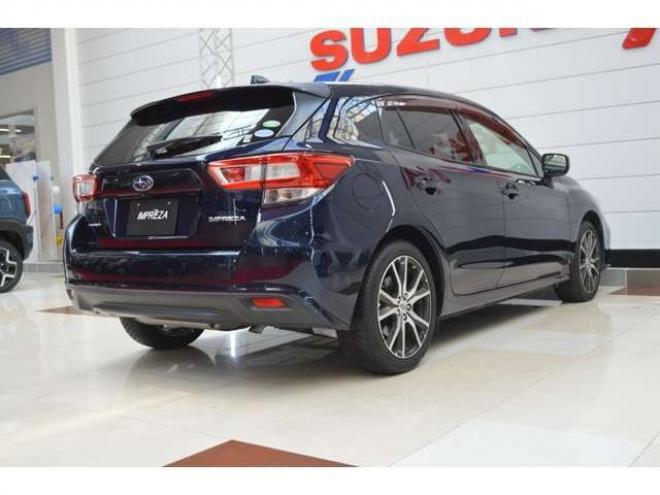 インプレッサスポーツ 2.0 i-L アイサイト 4WD　ワンオーナー車4WDパドルシフトアイサイトアイドリングストップ横滑り防止装置レーダークルーズコントロール純正8インチナビTVバックカメラブラインドスポットモニター前後ドラレコETCパーキングセンサーLEDライト 2000