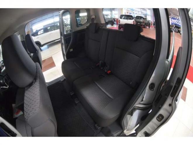 ソリオ1.2 G 4WD　ワンオーナー車4WD横滑り防止装置オートスライドドアSDナビTVライトレベライザーETCシートヒータースマートキー 1200