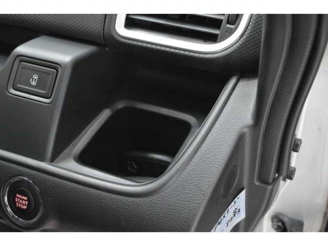 ソリオ1.2 G 4WD　ワンオーナー車4WD横滑り防止装置オートスライドドアSDナビTVライトレベライザーETCシートヒータースマートキー 1200