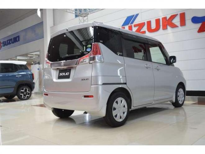 ソリオ1.2 G 4WD　ワンオーナー車4WD横滑り防止装置オートスライドドアSDナビTVライトレベライザーETCシートヒータースマートキー 1200