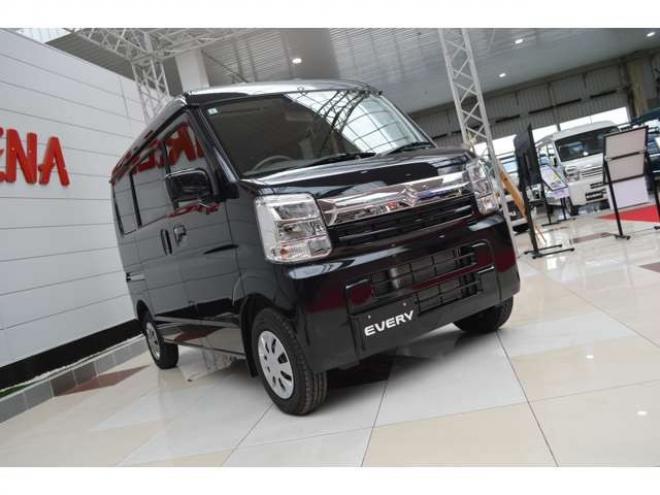 エブリィジョイン ターボ ハイルーフ 4WD　ワンオーナー車4WDターボCVTセーフティサポート搭載7インチワイドナビTVハイビームアシストLEDライト 660