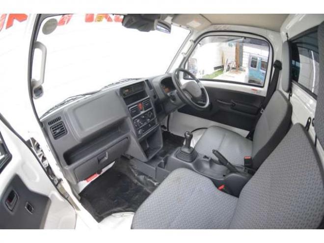 キャリー浅底ダンプ 1方開 4WD　浅底ダンプワンオーナー車5速マニュアルセーフティサポート搭載デュアルセンサーブレーキサポート誤発信抑制機能横滑り防止装置キーレスエントリー電動油圧式ダンプ 660