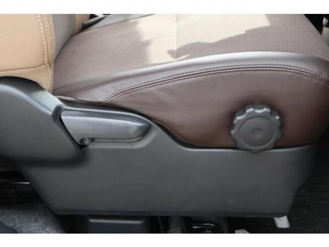 デイズルークスハイウェイスターX Vセレクション 4WD　アラウンドビューモニター(ルームミラー)　両側電動スライドドア　シートヒーター　LEDヘッドライト　エマージェンシーブレーキ 660