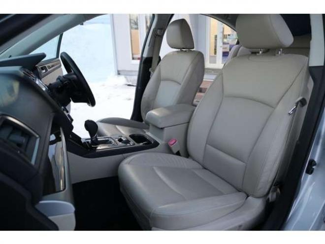 レガシィB4 2.5 4WD　純正フルセグナビ　ETC　ドライブレコーダー　シートヒーター　LEDヘッドライト　ヘッドライトウォッシャー　電動パーキングブレーキ 2500