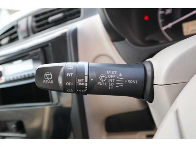 デイズS 4WD　CDプレイヤー　エマージェンシーブレーキ　運転席シートヒーター　踏み間違い衝突防止アシスト 660