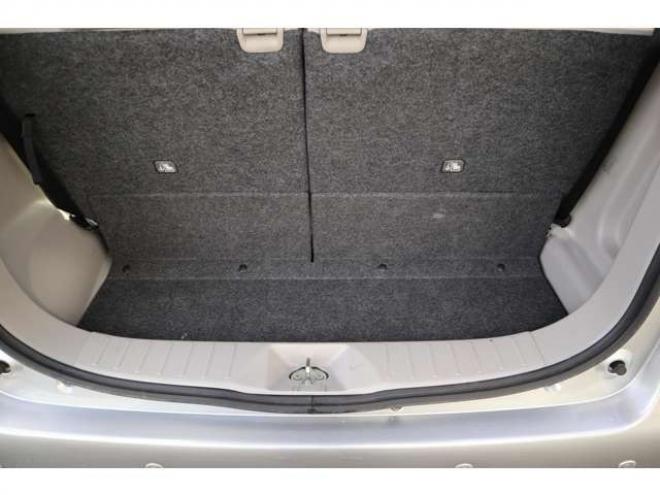 デイズS 4WD　CDプレイヤー　エマージェンシーブレーキ　運転席シートヒーター　踏み間違い衝突防止アシスト 660