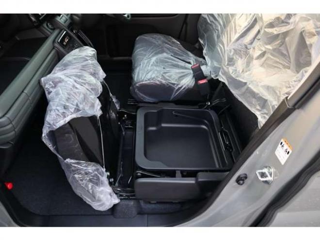 スペーシアギア ハイブリッド XZ 4WD　全方位モニターナビ　スズキコネクト対応　ステアリングヒーター　シートヒーター　デュアルセンサーブレーキサポートII 660