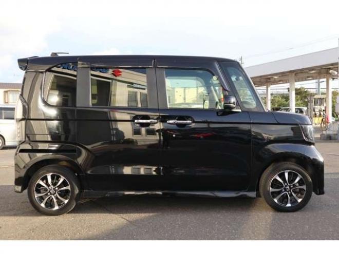 N-BOXカスタム 660 G L ホンダセンシング 4WD　純正フルセグナビ　バックカメラ　ETC　社外360°カメラドラレコ　純正エンジンスターター　シートミラーヒーター　助手席側電動スライドドア 660
