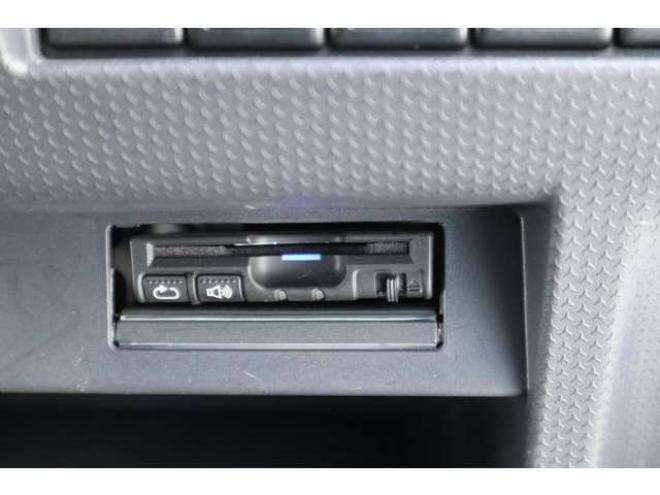 フレアクロスオーバーXS 4WD　純正CDプレイヤー　ETC　オートライト　シートヒーター　HIDヘッドライト　デュアルカメラブレーキサポート 660