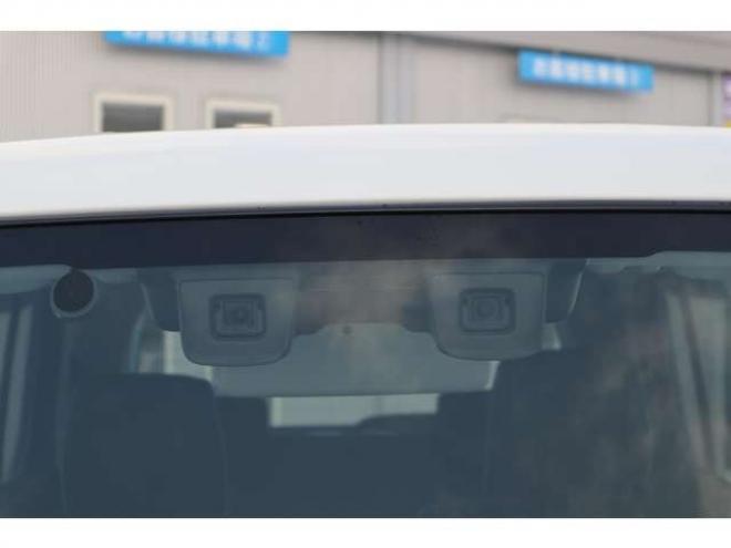 フレアクロスオーバーXS 4WD　純正CDプレイヤー　ETC　オートライト　シートヒーター　HIDヘッドライト　デュアルカメラブレーキサポート 660