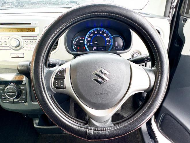 ワゴンR660FZ 4WD　ローンが不安な方＜優遇ローン＞1年保証　ユーザー買取車　社外ナビ