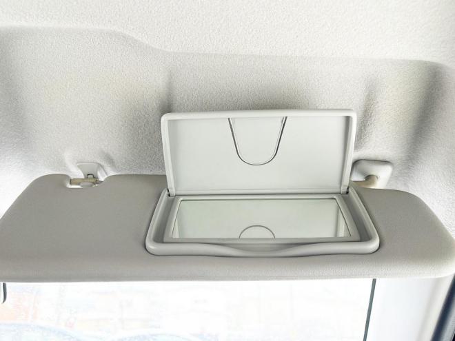 ワゴンR660FZ 4WD　ローンが不安な方＜優遇ローン＞1年保証　ユーザー買取車　社外ナビ