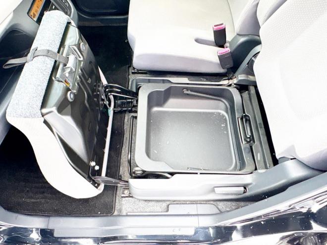 ワゴンR660FZ 4WD　ローンが不安な方＜優遇ローン＞1年保証　ユーザー買取車　社外ナビ