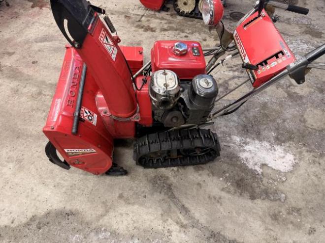 除雪機ホンダしHS80セル付き