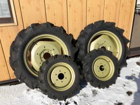 その他　ヤンマートラクター　ホイール付タイヤ　4本セット