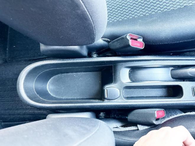 ノート1.2X FOUR Vセレクション+セーフティ 4WD　ローンが不安な方＜優遇ローン＞本州仕入　エマージェンシーブレーキ　社外ナビ 4WD