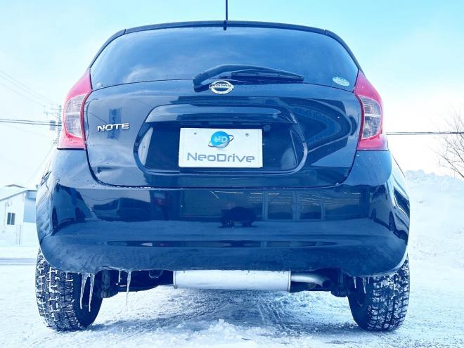 ノート1.2X FOUR Vセレクション+セーフティ 4WD　ローンが不安な方＜優遇ローン＞本州仕入　エマージェンシーブレーキ　社外ナビ 4WD