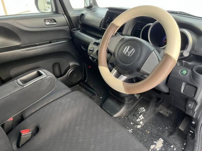 N-BOXカスタムG 4WD 660 5Dr