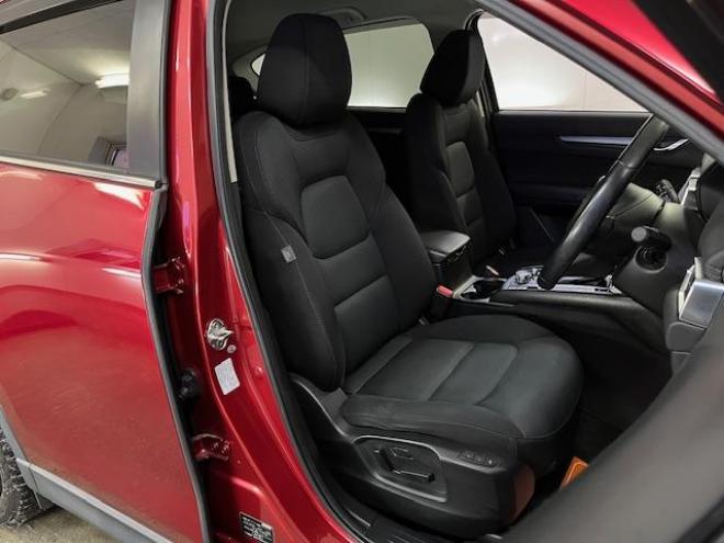 CX-5ＸＤ　プロアクティブ　本州仕入　寒冷地仕様　禁煙車　ドライビングポジションサポートＰＫＧ　衝突軽減ブレーキ　レーダークルーズ　ブラインドスポット　純正１９インチＡＷ　社外１７ＡＷ＋スタッドレスタイヤ付　パワートランク 4WD 2200 5Dr