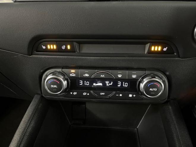 CX-5ＸＤ　プロアクティブ　本州仕入　寒冷地仕様　禁煙車　ドライビングポジションサポートＰＫＧ　衝突軽減ブレーキ　レーダークルーズ　ブラインドスポット　純正１９インチＡＷ　社外１７ＡＷ＋スタッドレスタイヤ付　パワートランク 4WD 2200 5Dr