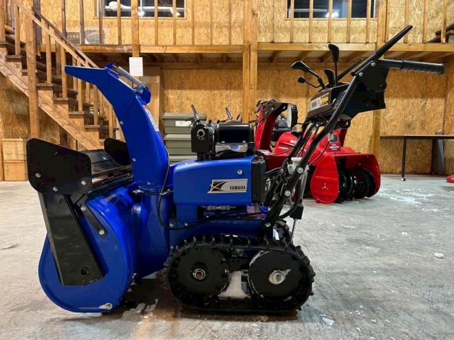除雪機お手頃現状販売！ヤマハ　YT660B！ブレード付き