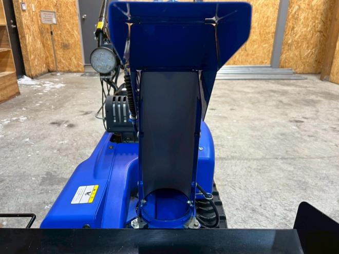 除雪機お手頃現状販売！ヤマハ　YT660B！ブレード付き