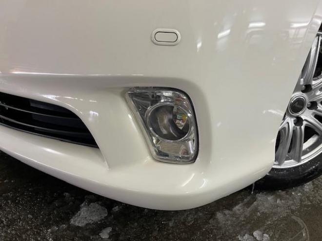 クラウンロイヤルサルーン　ｉ－Ｆｏｕｒ　寒冷地仕様　禁煙車　後期型　社外１６インチＡＷ　スタッドレスタイヤ付　クルーズコントロール　純正ＨＤＤナビ　フルセグ地デジ　ＤＶＤ再生　Ｂｌｕｅｔｏｏｔｈオーディオ　バックカメラ　コーナーセンサー 4WD 2500 4Dr