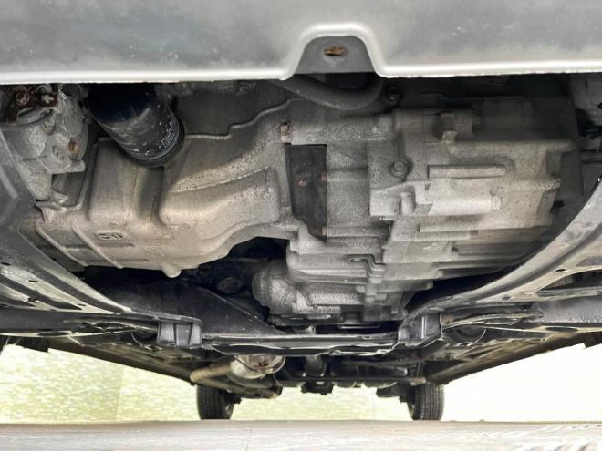 フリード1.5G 4WD 5年保証 ナビ Bカメ ETC 夏冬タイヤ 寒冷地仕様 禁煙 修復歴無