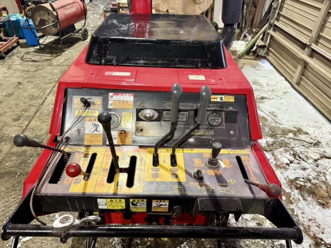 除雪機三菱 MSR1150DHF 24馬力 大型ディーゼル除雪機 ロングシューター