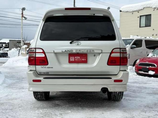 ランドクルーザー100 4.2 VXリミテッド Gセレクション ディーゼルターボ 4WD　ETC　パワステ　電動シート　クルーズコントロール　ABS　シートヒーター　パワーウィンドウ　キーレス　サンルーフ　アルミホイール 4200
