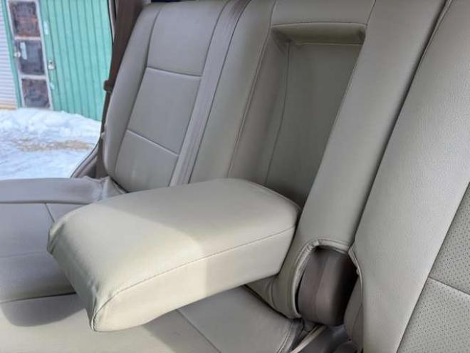 ランドクルーザー100 4.2 VXリミテッド Gセレクション ディーゼルターボ 4WD　ETC　パワステ　電動シート　クルーズコントロール　ABS　シートヒーター　パワーウィンドウ　キーレス　サンルーフ　アルミホイール 4200