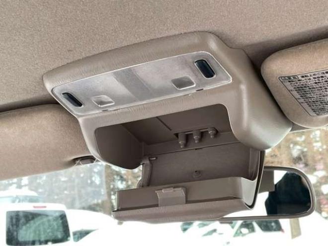 ハイラックスサーフ2.7 SSR-G 4WD　パワステ　パワーウィンドウ　キーレス　エアコン　ABS　ルーフレール　アルミホイール　寒冷地仕様　CD 2700