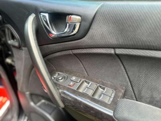 エリシオン2.4 G エアロ HDDナビスペシャルパッケージ 4WD　ABS　バックカメラ　盗難防止装置　エアコン　パワステ　パワーウィンドウ　HDDナビ　ETC　キーレス　3列シート　両側電動スライドドア　アルミホイール　DVD再生　CD　フォグランプ 2400