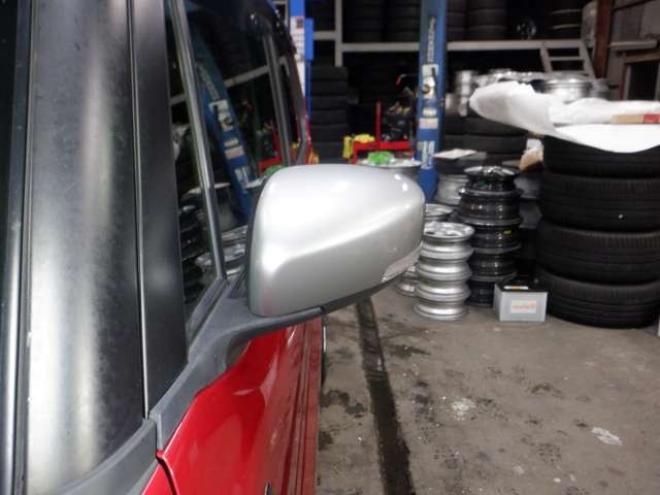 ハスラーJスタイルIII 4WD　ナビ・TV・B/T・後期型・前席シートヒーター・スマートキー・プッシュスタート・HID・ETC・LEDフォグランプ・アイドリングストップ・オートライト・衝突軽減・ルーフレール・DVD再生・ミラーヒーター 660