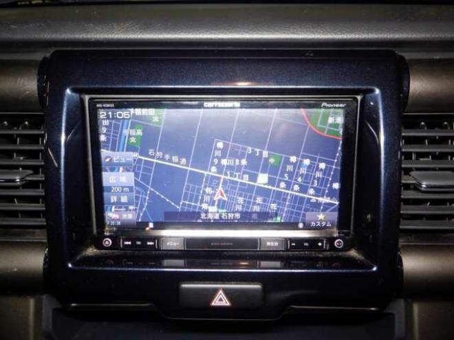 ハスラーJスタイルIII 4WD　ナビ・TV・B/T・後期型・前席シートヒーター・スマートキー・プッシュスタート・HID・ETC・LEDフォグランプ・アイドリングストップ・オートライト・衝突軽減・ルーフレール・DVD再生・ミラーヒーター 660