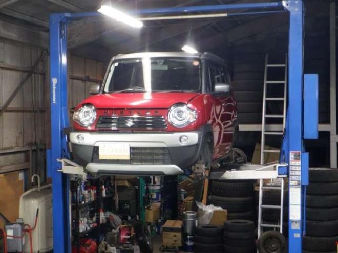 ハスラーJスタイルIII 4WD　ナビ・TV・B/T・後期型・前席シートヒーター・スマートキー・プッシュスタート・HID・ETC・LEDフォグランプ・アイドリングストップ・オートライト・衝突軽減・ルーフレール・DVD再生・ミラーヒーター 660