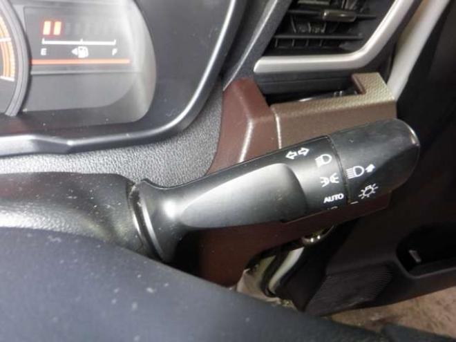 ルーミー1.0 G 4WD　本州仕入・ナビ・TV・B/T・Bカメラ・両側電動・クルコン・ETC・オートマチックハイビーム・衝突軽減・アイドリングストップ・クリアランスソナー・ライトレベライザー・オートエアコン 1000